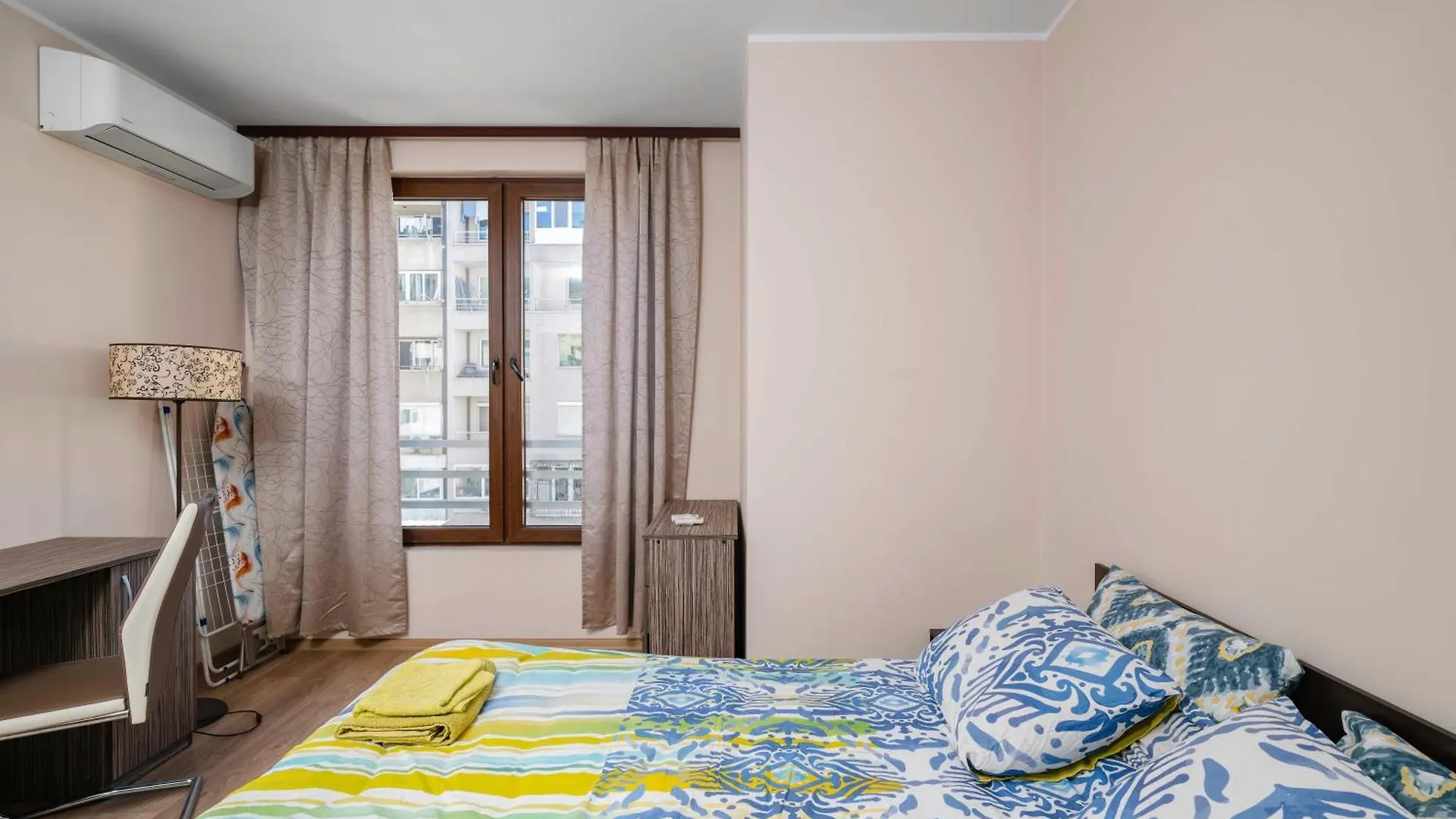 1Bd Apartment In Sofia City Center By Flat Mаnаger 0*,  Bułgaria